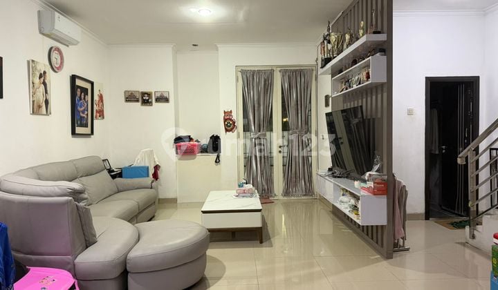Dijual Rumah 2 Lantai di Taman Semanan Indah - SHM, Siap Huni, Harga Nego!