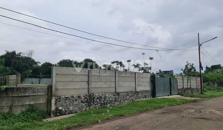 Tanah yang Sangat Luas Sudah HGB dengan Lokasi Strategis di Perum Intercon