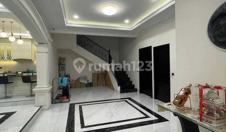Rumah Mewah Brand New 3 Lantai di Sunter, Jakarta Utara - 6+1 KT, Fully Furnished, Siap Huni! Masih bisa Nego!