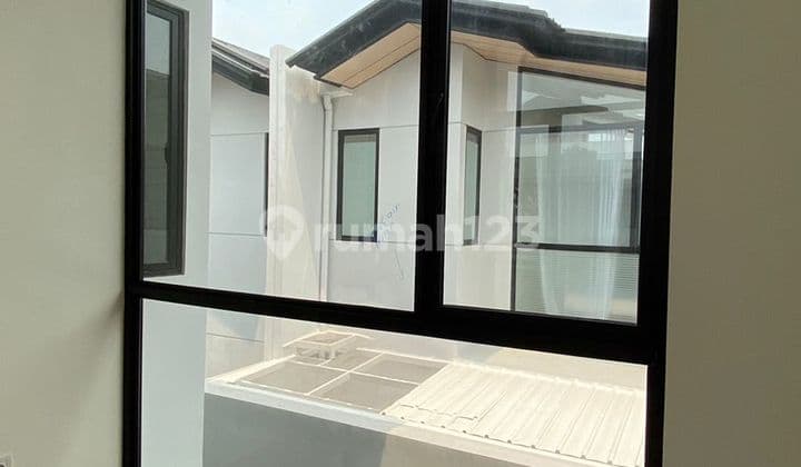 Rumah Modern dan Bagus Siap Huni Harga 1,1 M Aja di Karawaci