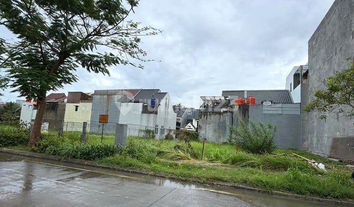 Nepis Kavling Luas Area Nyaman Strategis di Metland Puri