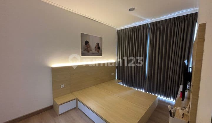 Buruan! Rumah Bagus dengan Smart Home, Full Furnished di South Georgia Pik 2