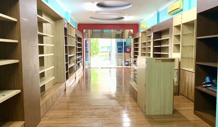 Dijual Ruko Mewah Full Renovasi di Hawaii City Resort Cengkareng
