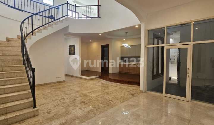 Disewakan Sutera Kirana Utama Alam Sutera Rumah Rapi siap Huni