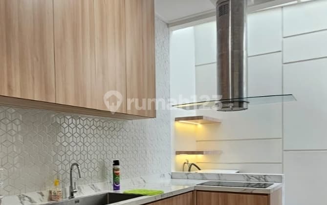 Rumah Pik2 Semi Furnished Bagus di cluster Miami, Pantai Indah Kapuk 2