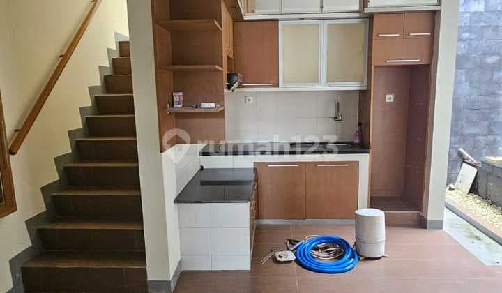 Translate to en: Cheap Comfortable Cool Rental House in Kbp Tatar Mayang Sunda