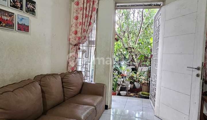 Rumah Siap Huni Nyaman SHM Terawat di Taman Kopo Indah 3