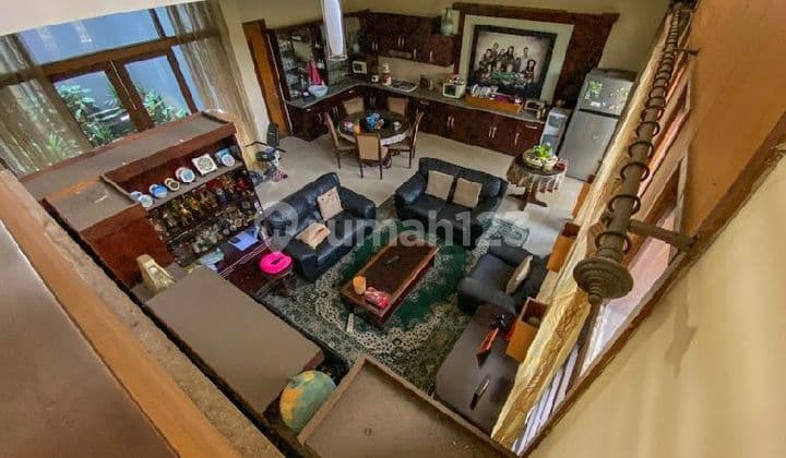 Rumah Mewah Murah 2 Lantai Strategis di Jalan Turangga, Buah Batu