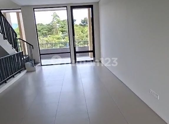 3 Unit Ruko Rendeng Ready to Occupy 3 Floors Strategically Located in Panca Tengah, Kbp