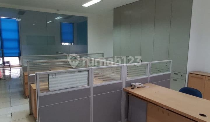 Ruko Siap Huni 3 Lantai Bagus Tengah Kota Bandung di Jl Sunda