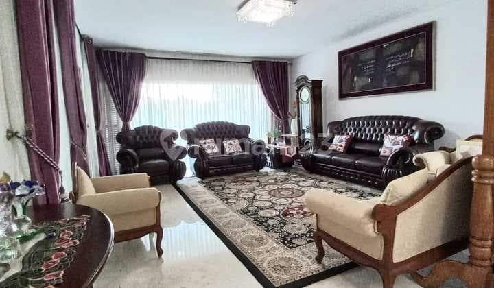Rumah 4 Lantai Nyaman SHM Siap Huni di Resort Dago Pakar, Bandung
