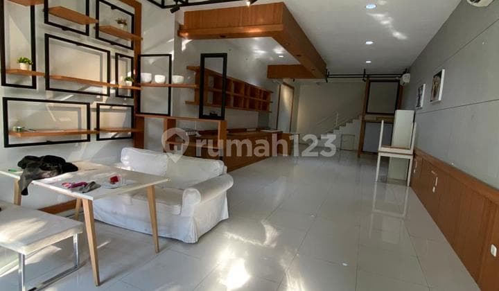 Ruko Murah Strategis Bagus 185 m2 SHM Surya Sumantri, Bandung
