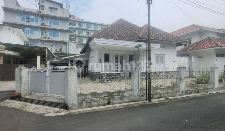 Rumah Murah Strategis siap huni Bagus SHM Sayap Jalan Riau