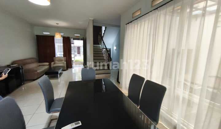 Rumah Mewah Kontrakan Bagus Unfurnished SHM Larang Tapa, KBP