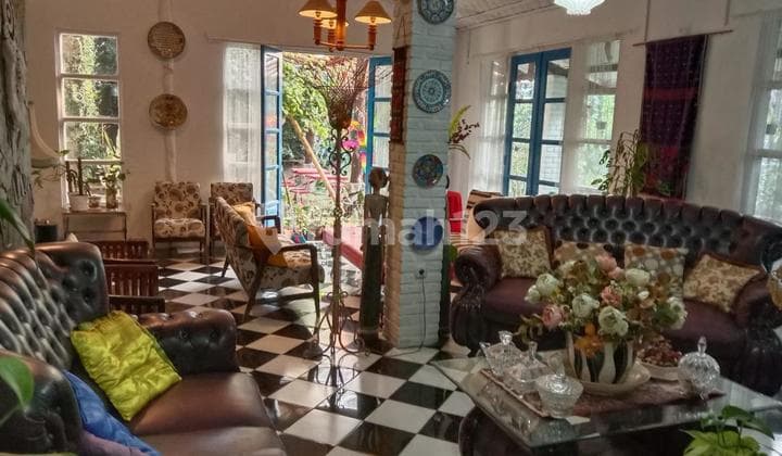 Rumah Villa Murah Mewah di Sersan Bajuri Dekat Lembang Zoo