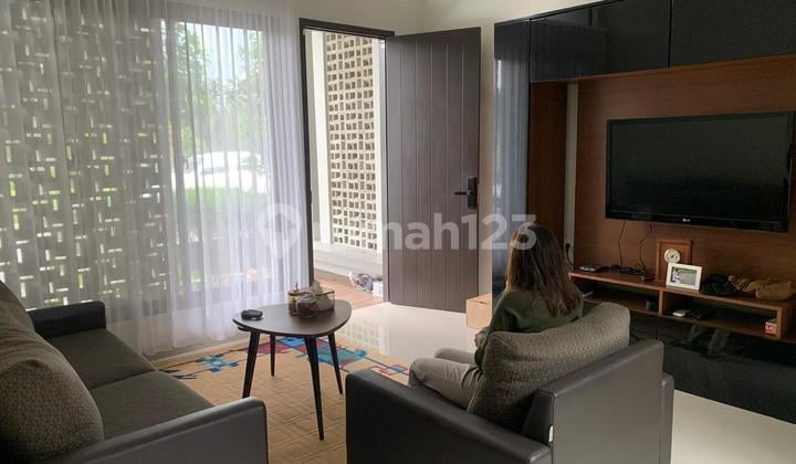 Rumah Mewah Siap Huni Nyaman 2 Lantai Cluster Flora,Summarecon
