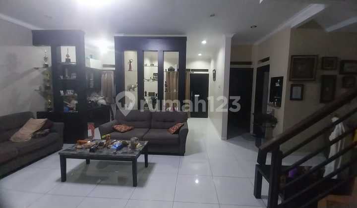 Rumah Siap Huni Bagus Strategis Nyaman di Komplek Amaya Residence
