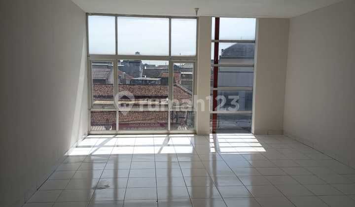 For Sale/Rent Shop House in Strategic Leuwipanjang Area