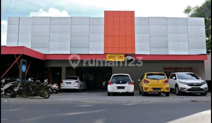 Two-Story Home Stay House