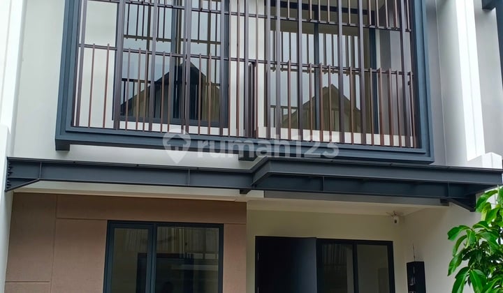 Dijual Rumah Cluster Leonora Summarecon