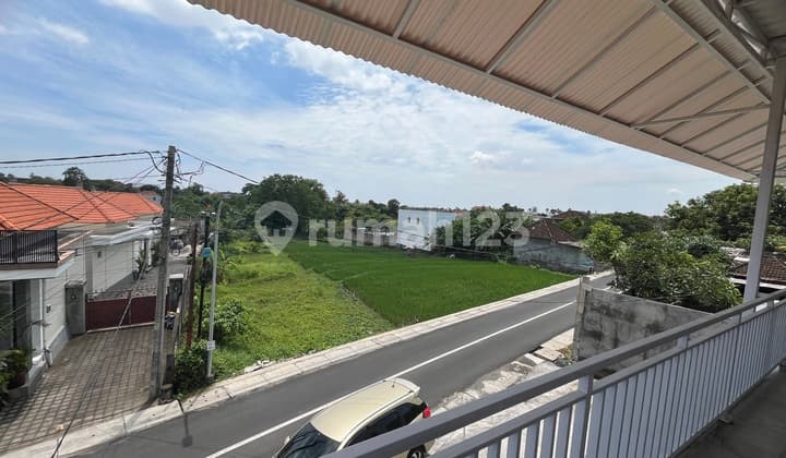 Ruko, 2 Lantai, SHM, di Kerobokan Kelod