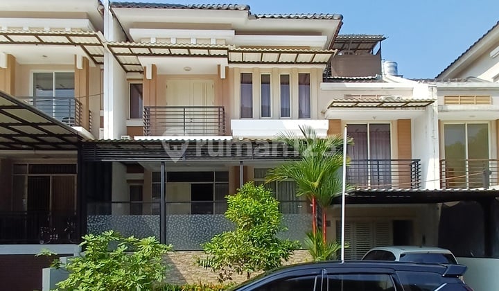 Rumah 3 Lantai Residence One Bsd Sangat Bagus