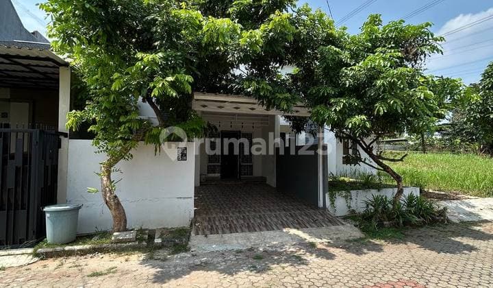 Rumah Minimalis Di Komplek Cinere Dekat Tol