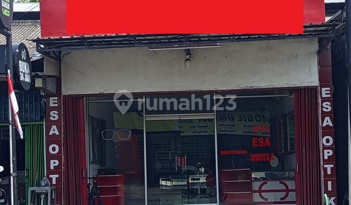 Commercial Space for Sale at a Strategic Location on Wonosari Street - Berbah Sleman