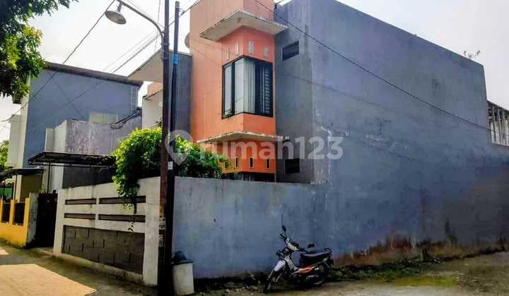 Dijual Rumah 2 Lantai Furnish Lokasi Startegisdekat Transmart Maguwo - Sleman