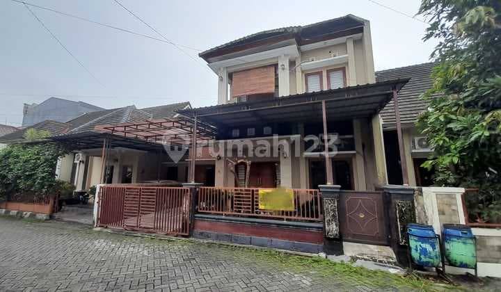 Rumah 2 Lantai dalam Perum Titi Bumi Residence Gamping Sleman