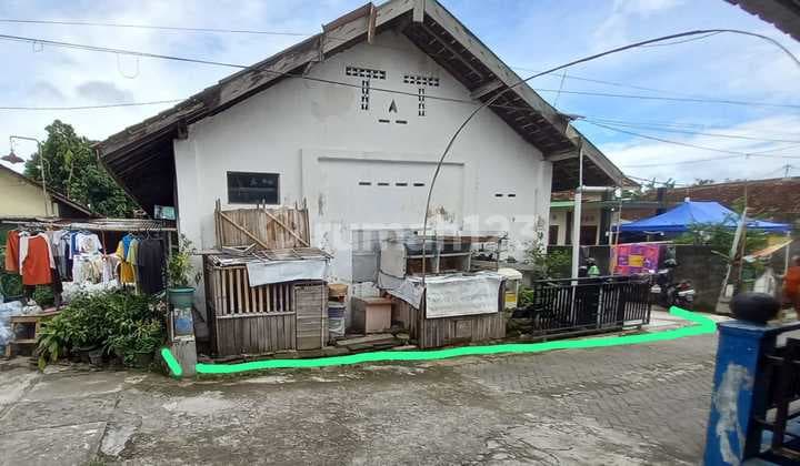 Tanah Bonus Bangunan Lokasi Strategis Dekat Westlake Resto - Sleman