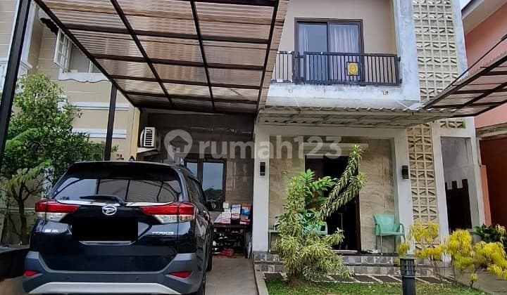 Rumah 2 Lantai di Kota Wisata Cibubur LT 128 LB 180 Nyaman Dihuni