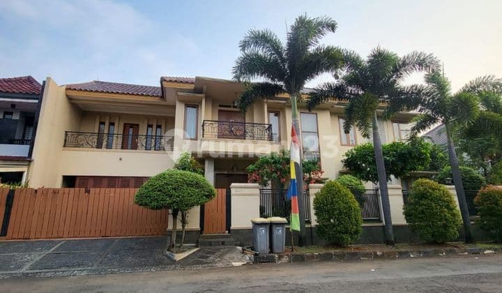 Dijual Rumah Mewah Hook di Komplek Besar Bebas Banjir di Cikunir