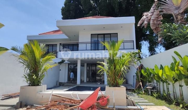 Di Jual Brand New Villa Modernlokasi Di Batur Sari Sanur Balilingkungan Villa Dan Expatriat