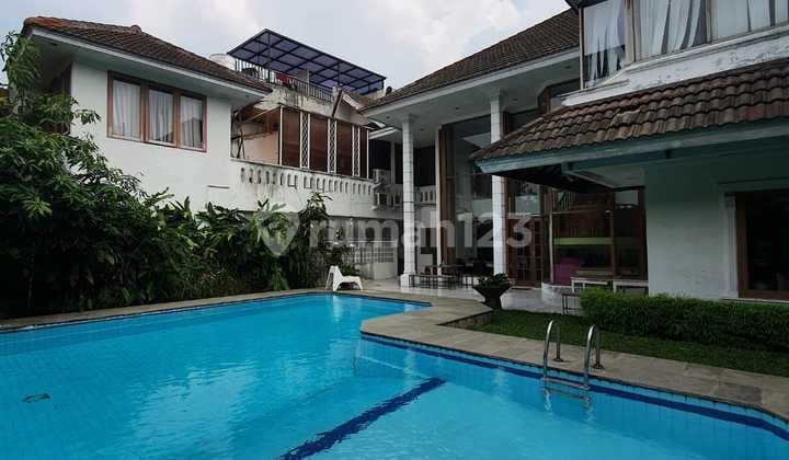 Dijual Cepat Rumah 2Lantai Siap Huni luas 736m2 Furnish Ada Pool, di Cipete Utara, Jakarta Selatan