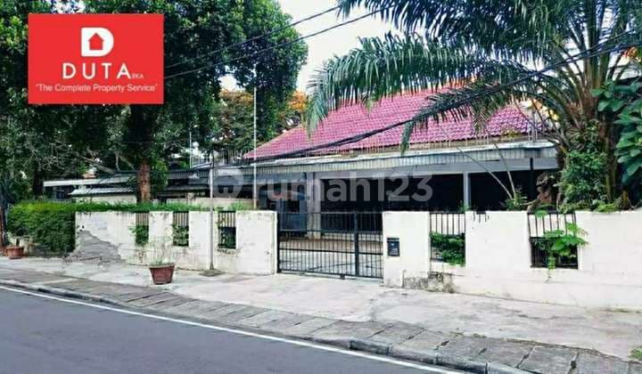 For Sale Hook House 695m2 on Sawo Street, Menteng - Premium Location in Menteng, Central Jakarta