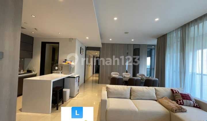 Dijual Apartemen Casa Domaine 3BR +1 Type C Sz 168m2 Furnish, Balcony, Middle Floor, City View
