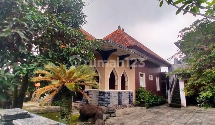 Classic Style House For Sale In Segobang Banyuwangi