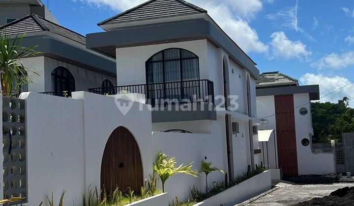 Dijual New Villa Siap Huni dengan Desain Mediteranian ala Santorini di Cluster Elit Nusa Dua