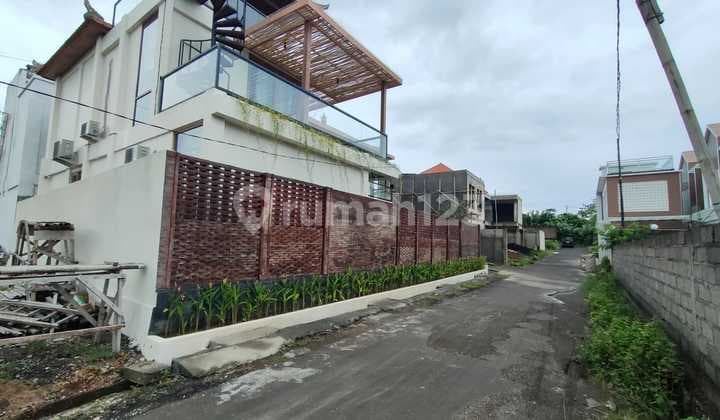 For sale New brand classic modern luxury villa at kutuh Kuta Selatan Bali