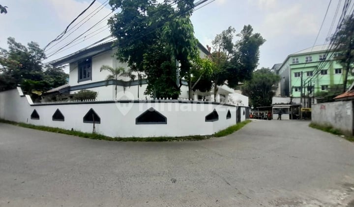 Rumah Hook Mewah 5Menit LRT Harjamukti