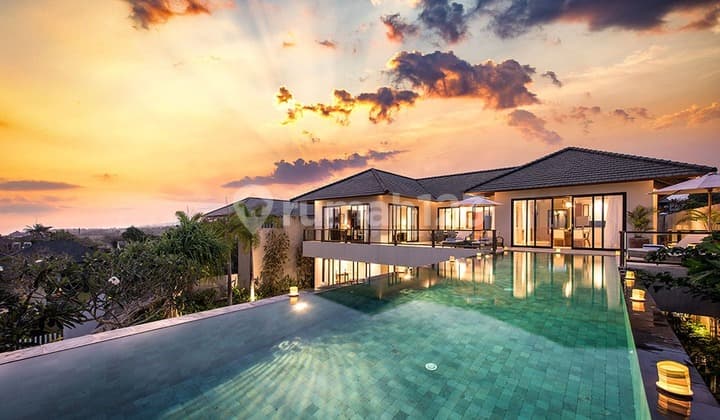 Luxury Villa near in Padawa Beach