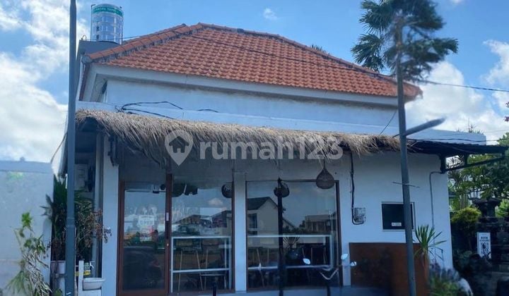 Commercial Space Perfect For Small Café, Boutique, Office, Studio In Most Popular Areas