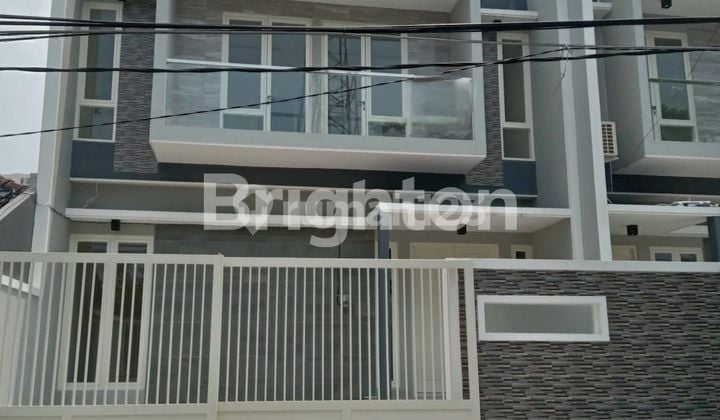 RUMAH GRESS DI RAYA MANYAR TIRTOMOYO RUMAH GRESS DI RAYA MANYAR TIRTOMOYO