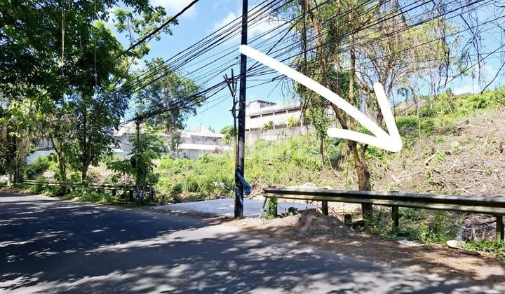Land on Karang Mas Jimbaran Road