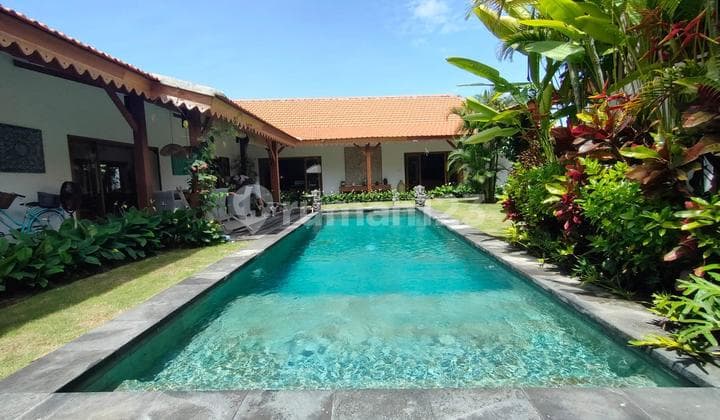 Leasehold Villa in Buduk
