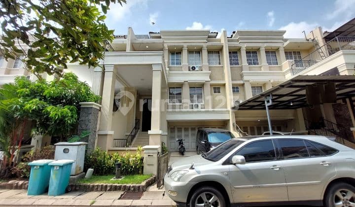 Rumah 2 Lantai Siap Huni di Gading Grande, Kelapa Gading