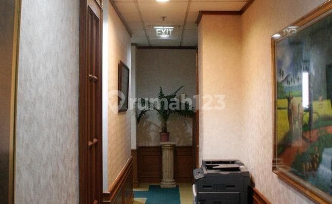 Disewakan Office Space Di Sudirman Furnished