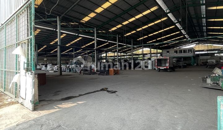 Turun Harga!!! Dijual Bekas Pabrik Sol Sepatu Beserta Mesin