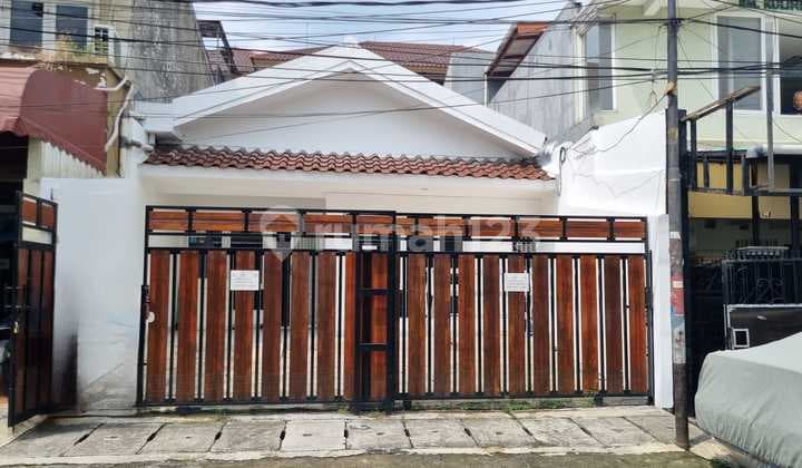 Dijual Rumah Bagus Siap Huni Di Jalan Kramat